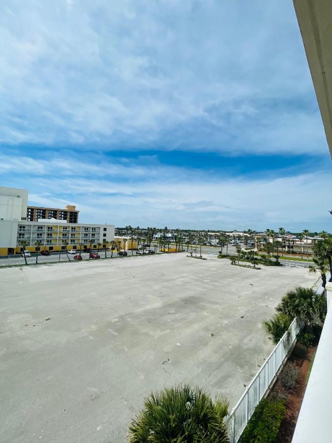 Aparthotel Daytona Oceanfront Condostudio